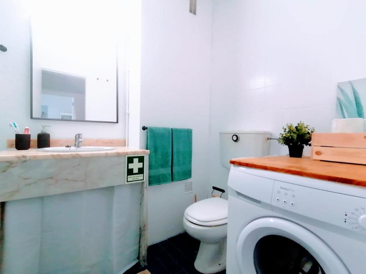 Lovely Apartment 500 M Walk To The Beach Portimao Luaran gambar